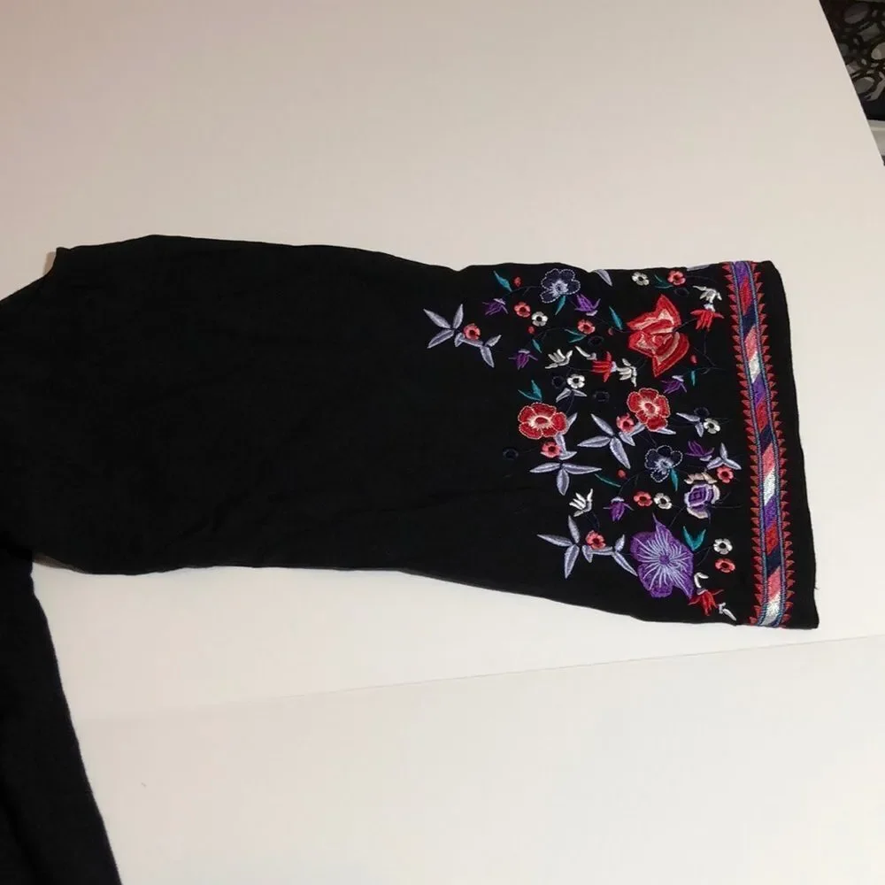 Parker Adelise Embroidered Cold Shoulder Top - Picture 9 of 16